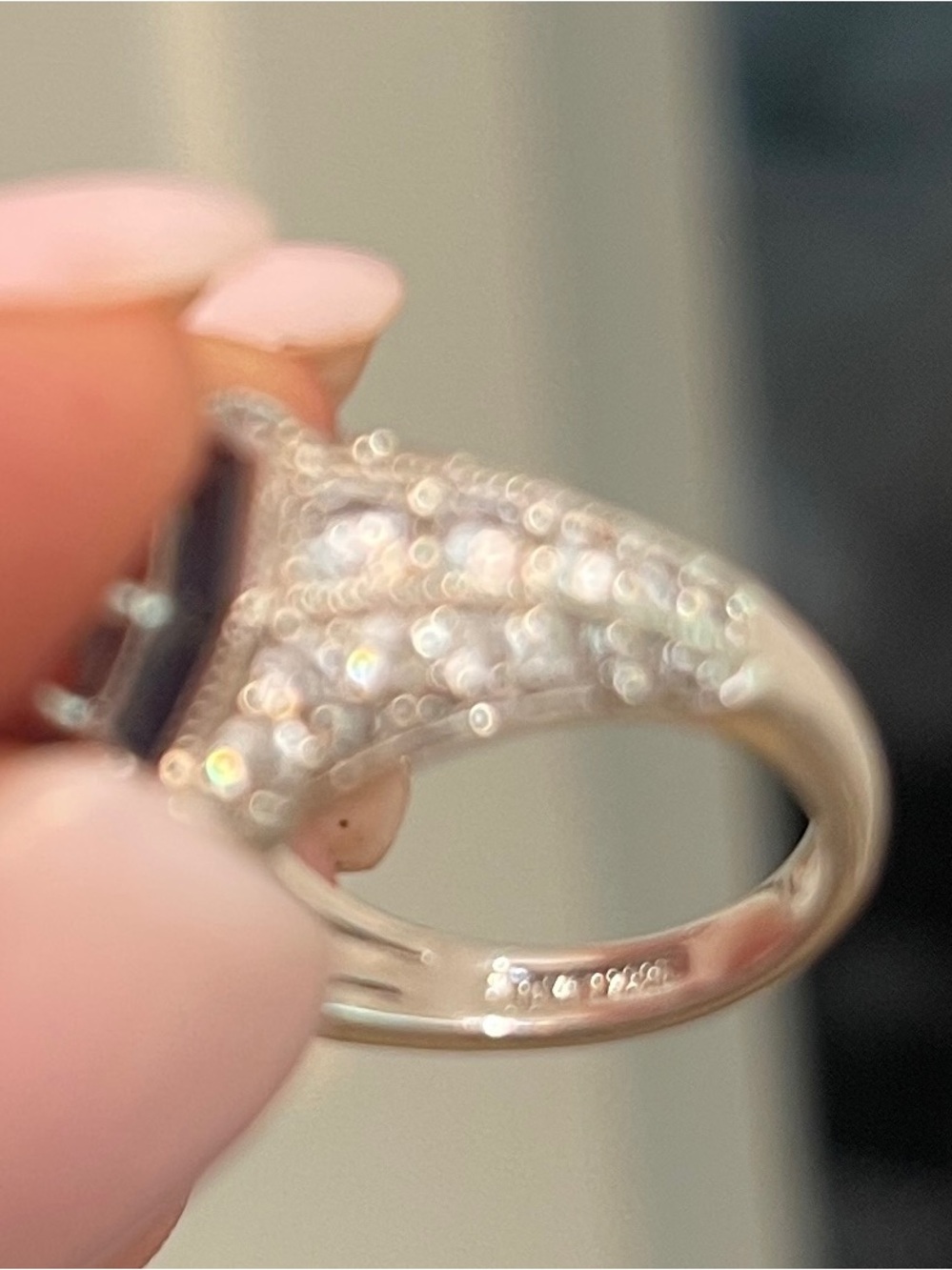 Vintage-Inspired Sterling Silver Ring with Sapphire and CZ Center Stone size 5.5 - Picture 4 of 5